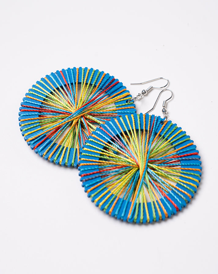 Blue round rainbow-lined earrings